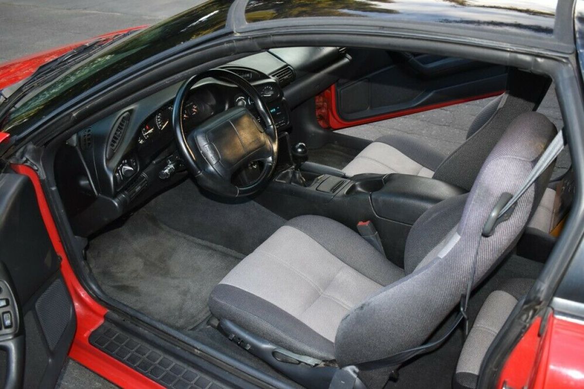 1994 Chevrolet Camaro Z28 - photo 11
