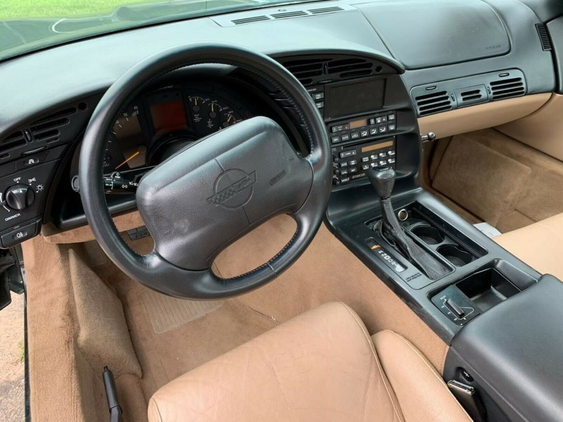 1994 Chevrolet Corvette - photo 10