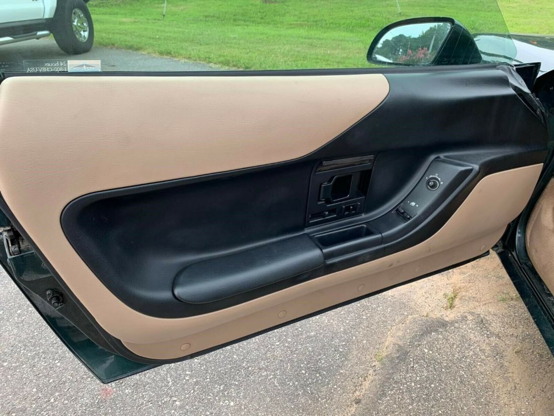 1994 Chevrolet Corvette - photo 9