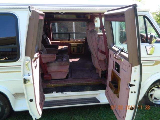 1994 Chevrolet G20 Van CONVERSION - photo 10