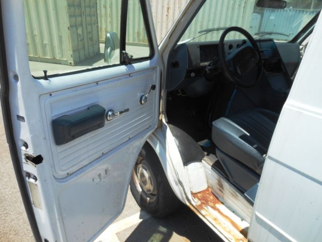 1994 Chevrolet G20 Van - photo 10