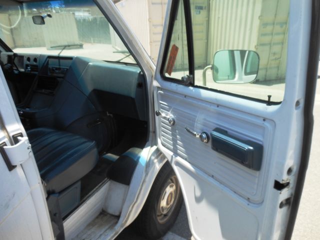 1994 Chevrolet G20 Van - photo 12