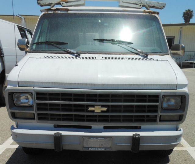 1994 Chevrolet G20 Van - photo 3