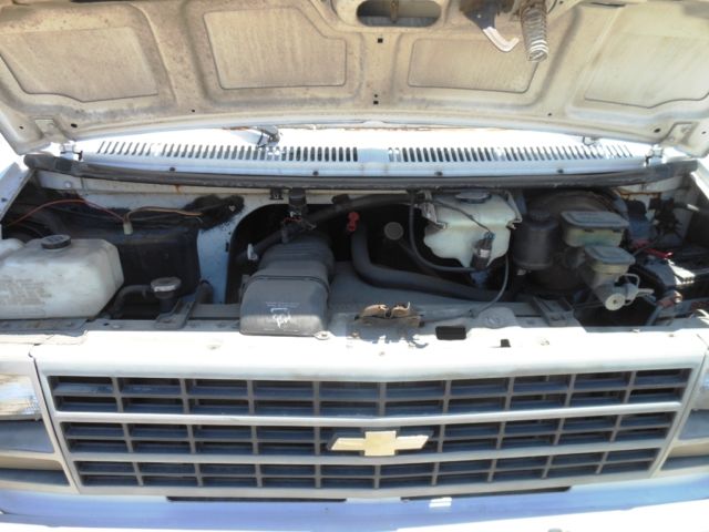 1994 Chevrolet G20 Van - photo 9