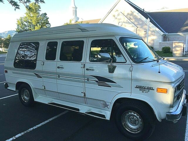1994 Chevrolet G20 Van Starcraft Custom Conversion - photo 6
