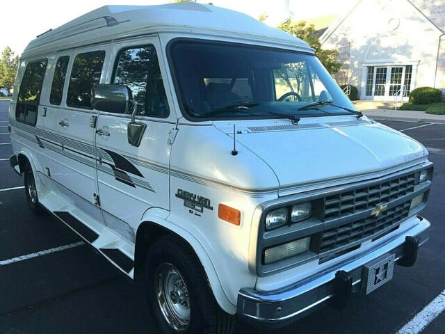 1994 Chevrolet G20 Van Starcraft Custom Conversion - photo 7