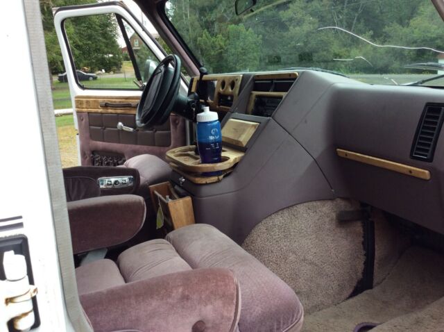 1994 Chevrolet G20 Van Explorer - photo 12