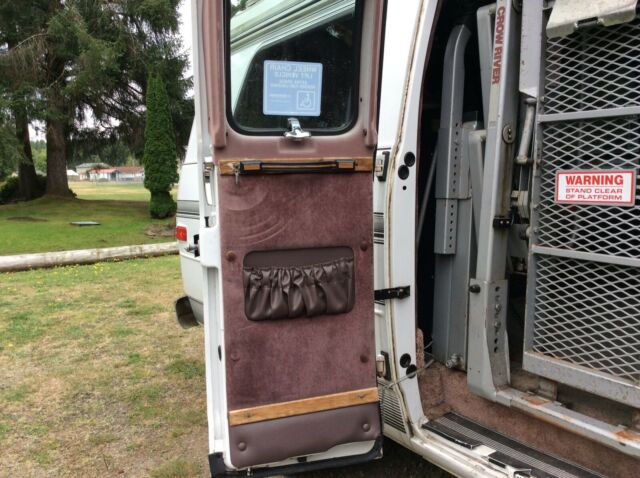 1994 Chevrolet G20 Van Explorer - photo 6