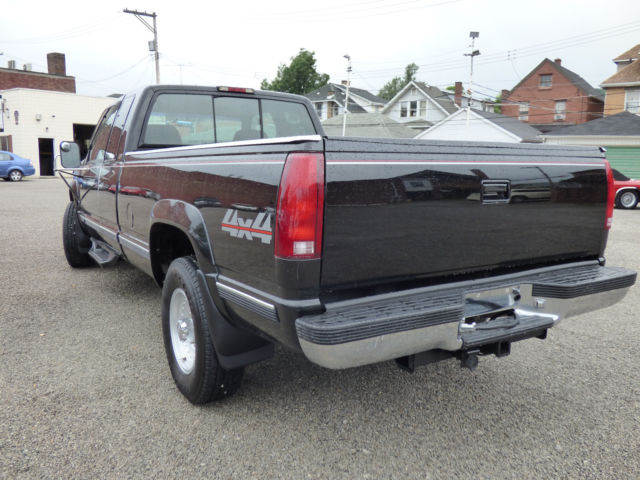 1994 Chevrolet C/K Pickup 2500 Base Extended Cab Pickup 2-Door - photo 5