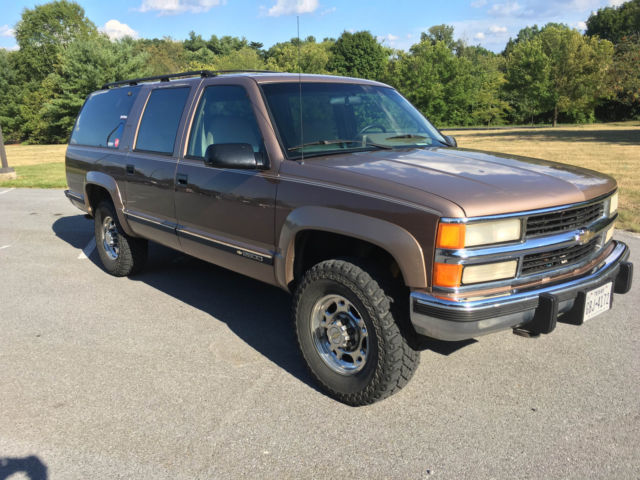 1994 Chevrolet Suburban - photo 3