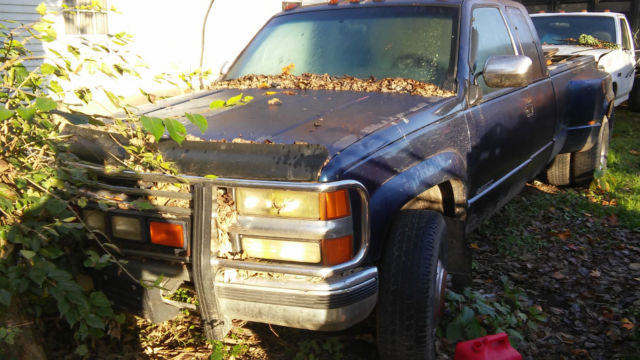 1994 Chevrolet C/K Pickup 3500 Extended Cab - photo 2