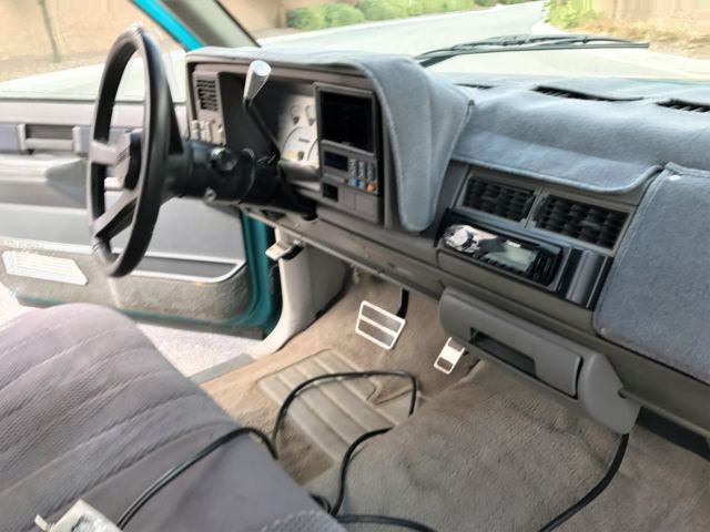 1994 Chevrolet C/K Pickup 1500 - photo 7