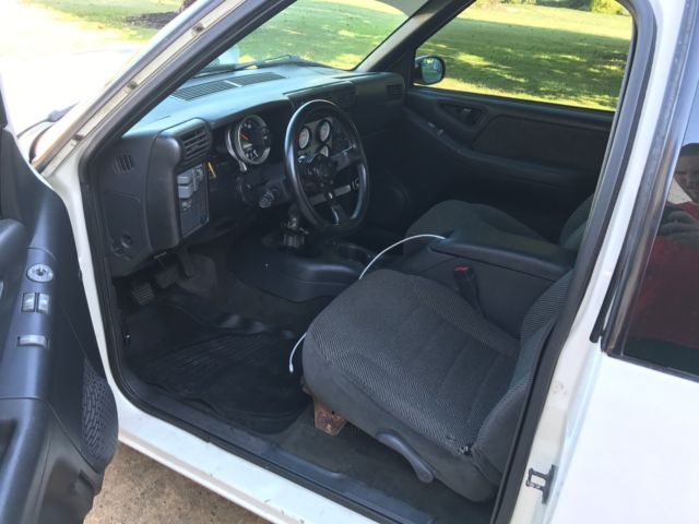 1994 Chevrolet S-10 - photo 7