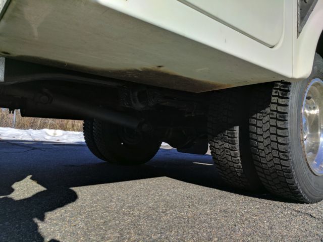 1994 Chevrolet C/K Pickup 3500 - photo 10