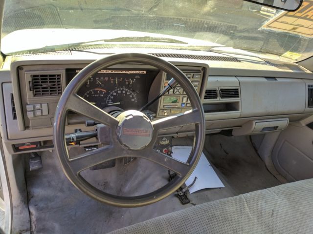 1994 Chevrolet C/K Pickup 3500 - photo 9