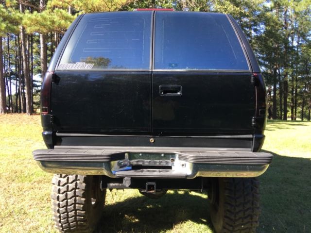 1994 Chevrolet Suburban - photo 13