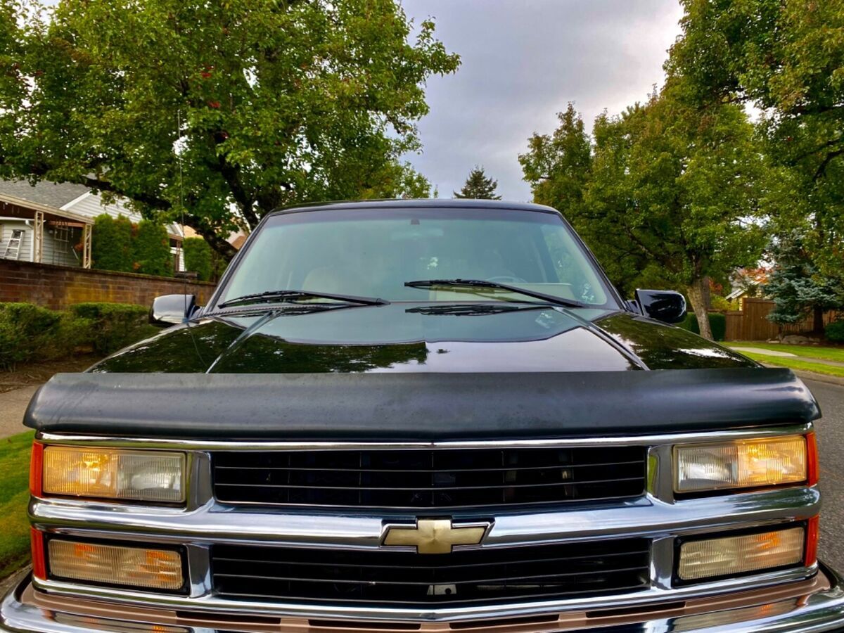 1994 Chevrolet Suburban - photo 5