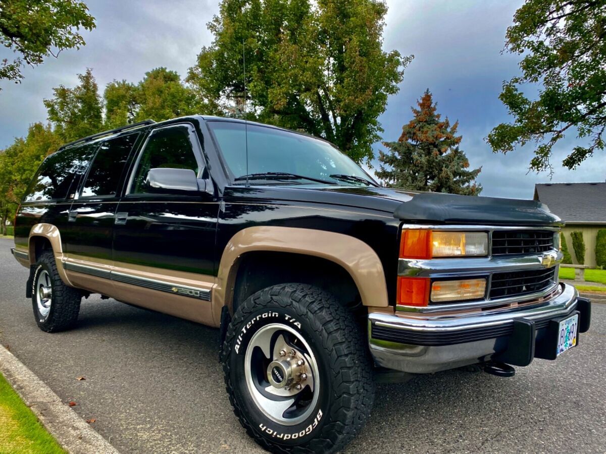 1994 Chevrolet Suburban - photo 6