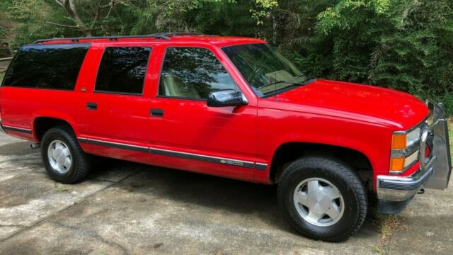 1994 Chevy Suburban Low miles! Perfect Original Leather! Call JC at 229-292-8645 1994 Chevrolet Suburban