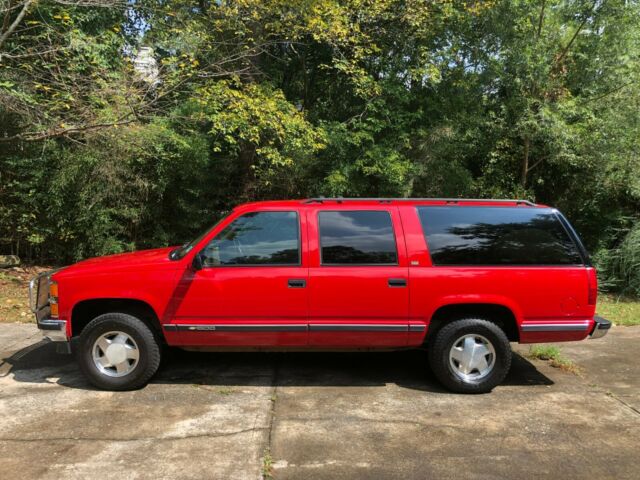 1994 Chevrolet Suburban - photo 2