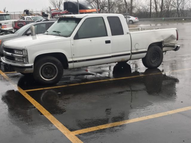 1994 Chevrolet C/K Pickup 1500 K2500 - photo 4