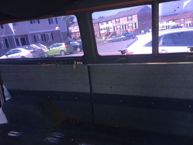 1994 Chevrolet G20 Van - photo 8