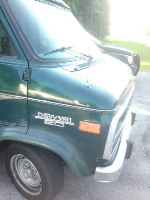 1994 Chevrolet G20 Van - photo 5