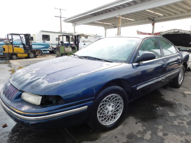 1994 Chrysler Concorde 4-Door Sedan NO RESERVE 1994 Chrysler Concorde 4dr Sedan