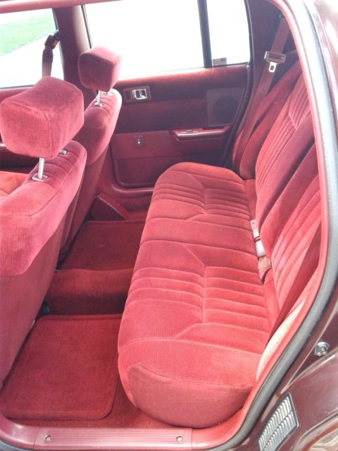1994 Chrysler LeBaron Sedan - photo 11