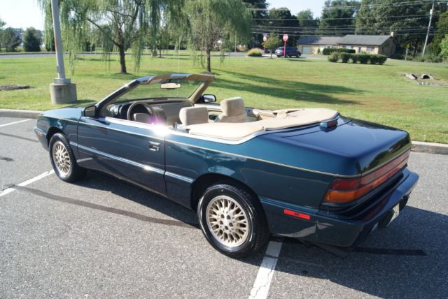1994 Chrysler LeBaron Convertible - photo 7