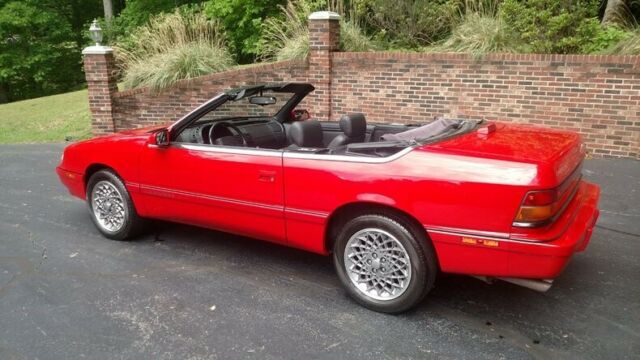 1994 Chrysler LeBaron Convertible GTC - photo 5