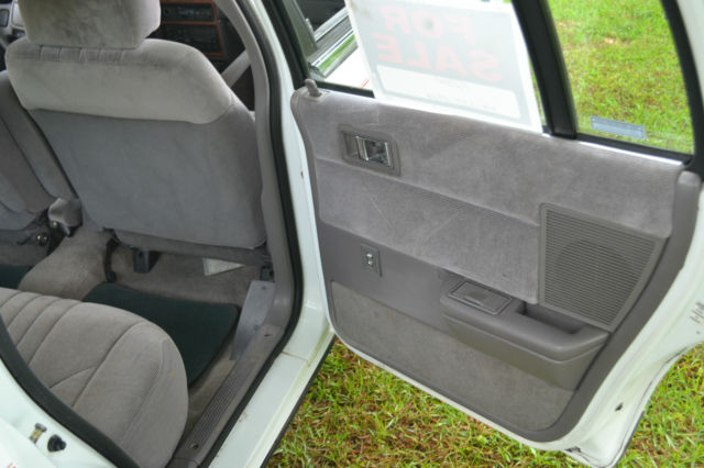 1994 Chrysler LeBaron - photo 11