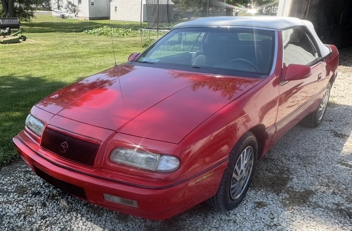 1994 Chrysler LeBaron GTC - photo 2