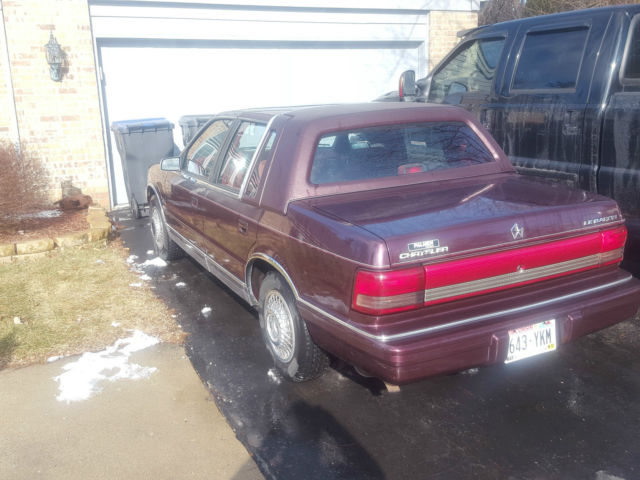 1994 Chrysler LeBaron LE Sedan 4-Door - photo 2