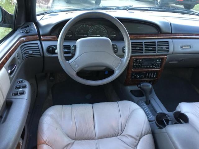 1994 Chrysler LHS LUXURY - photo 9