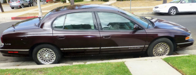 1994 Chrysler LHS - photo 2