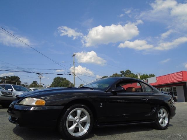 1994 Ford Mustang Cobra Coupe - photo 2