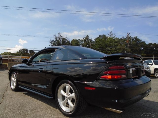 1994 Ford Mustang Cobra Coupe - photo 6
