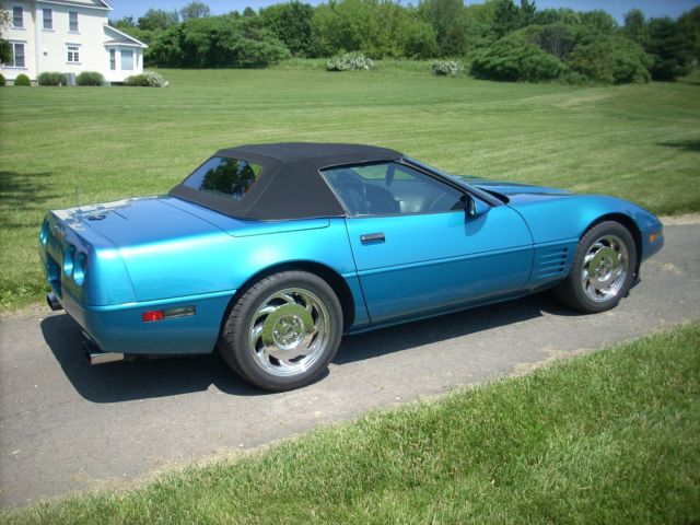 1994 Chevrolet Corvette Convertible - photo 3