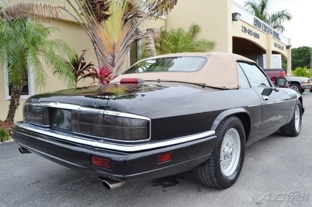 1994 Jaguar XJS Convertible - photo 9