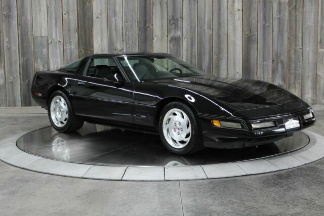 1994 Chevrolet Corvette Low Miles Great Condition Loaded w/Options - photo 6