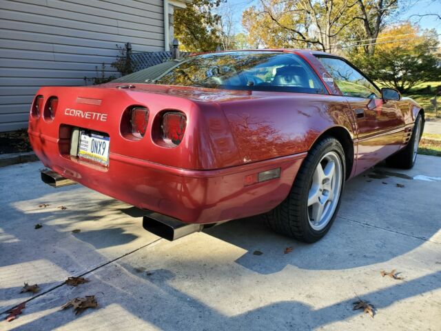 1994 Chevrolet Corvette LT1 - photo 2