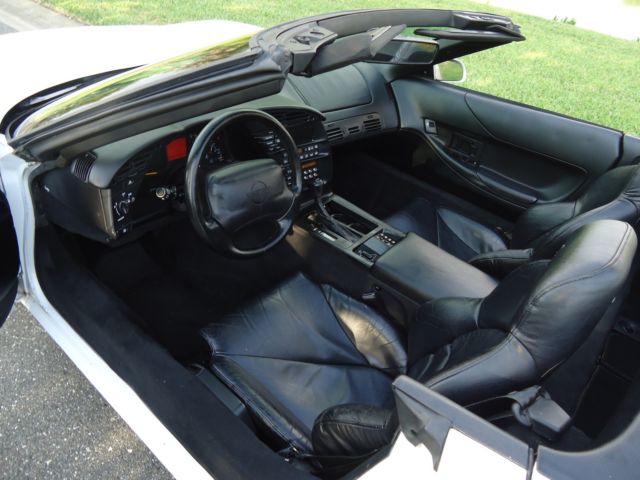 1994 Chevrolet Corvette BLACK - photo 6