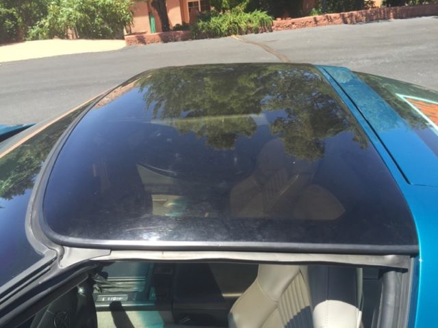 1994 Chevrolet Corvette C4 Coupe removable top - photo 10