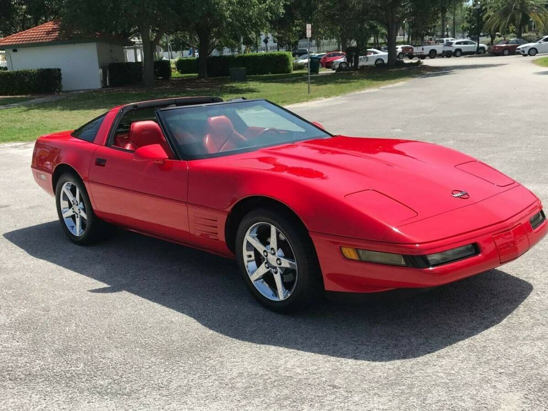 1994 Chevrolet Corvette - photo 2