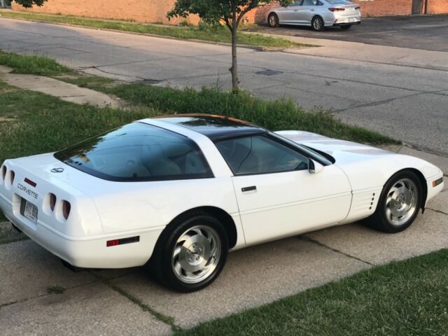 1994 Chevrolet Corvette Z07 - photo 4
