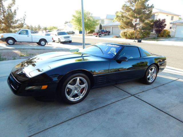 1994 Corvette ZR-1 LT5 405 HP ZR1 Black on Black 18k Miles Mint 1994 Chevrolet Corvette ZR-1