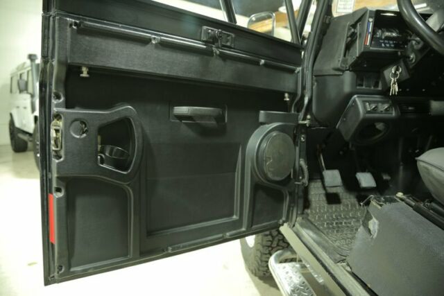 1994 Land Rover Defender 90 2dr Convertible - photo 13