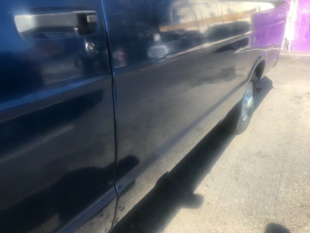 1994 Dodge Ram Van - photo 11