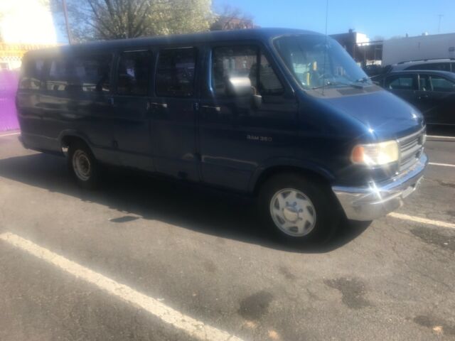 1994 Dodge Ram Van - photo 7